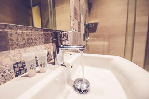 Hostal Marlasca - image 8