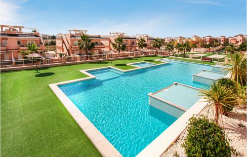 2 Bedroom Gorgeous Apartment In Torrevieja