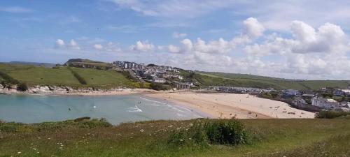 Beach, Newquay Rialton Holiday Home in St Columb Minor