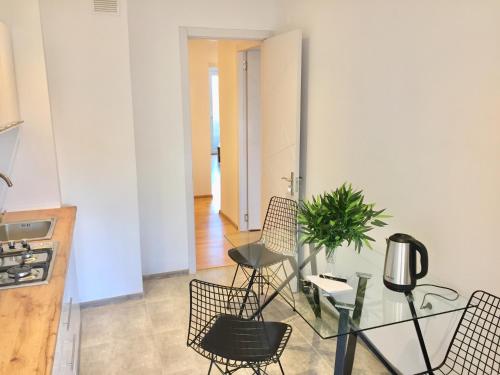 Apartment on Chavchavadze Ave.