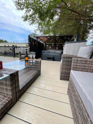 Pheasant’s Hollow - luxury hot tub with free golf for guests