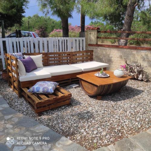  ATHINA'S HOUSE in Nea Potidaea