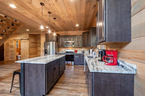 Creekside Manor Too cabin in Gatlinburg, USA