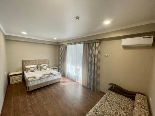 Elegant Hotel Resort - image 8