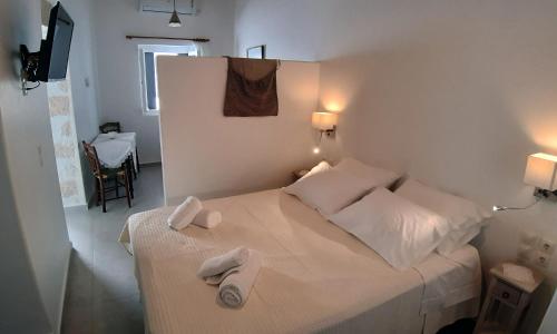 Kimolian Monopolis - Alyki House gîte à louer Kímolos