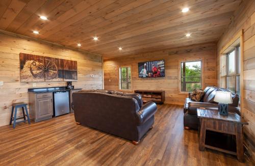 Better Together cabin - image 10