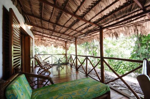 陽台/露台, Chauve Souris Relais in 馬埃島