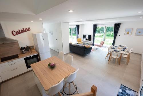 Les Gîtes du Verger D'Albâtre (Les Gites du Verger D'Albatre) in 勒蒂勒爾