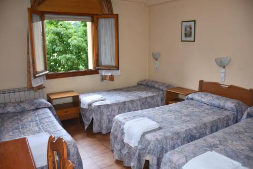 Hotel Tres Arcos - image 7