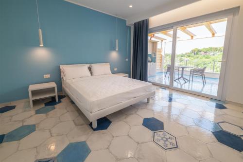 新天堂公寓 (residence new paradise) in 特羅佩亞市中心