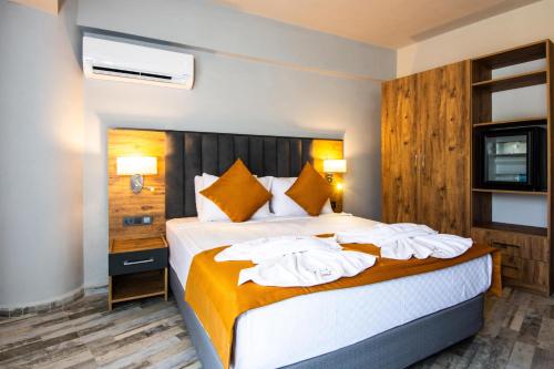 Deluxe Double Room with Sea View