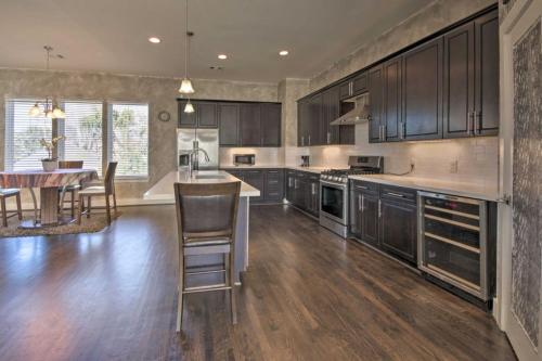Brand New 3 Story Home in Downtown Houston