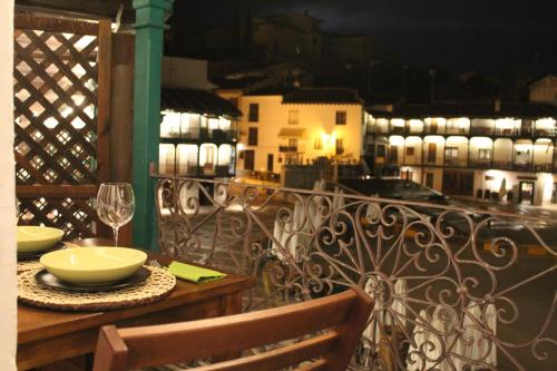 Los Balcones de Galaz - Apartment - Chinchón