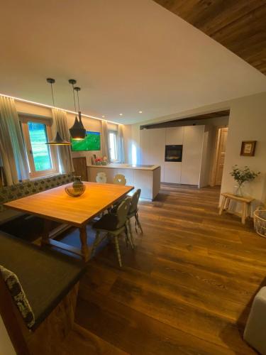 virtuve, Appartementhaus Hochkönig - Panoramablick (Appartementhaus Hochkonig - Panoramablick) in Muhlbach