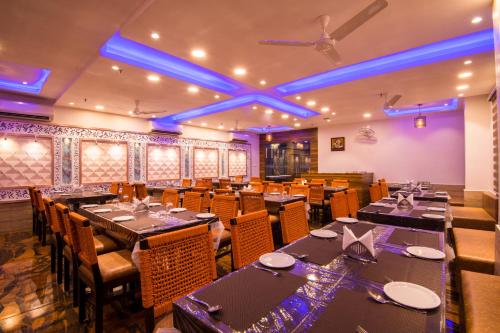 Restaurant, Hotel Sheetal in Jodhpur