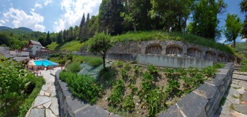 Hotel Les Chalets - image 13