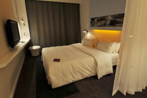 Mercure Nantes Centre Gare - image 2