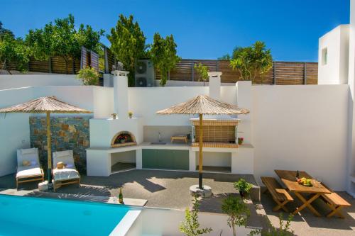 Pakio Luxury Villa : Private Cretan Holidays