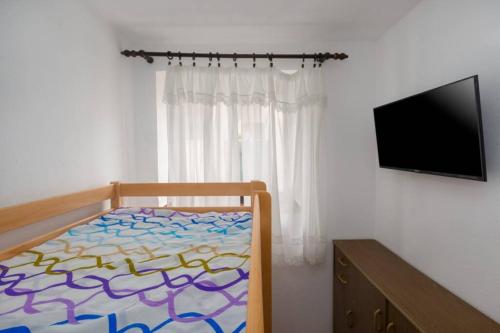 Cozy Two Bedroom Apartment