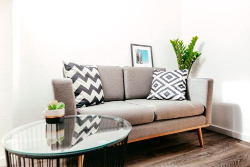 Studio Apartment (3 Adults)