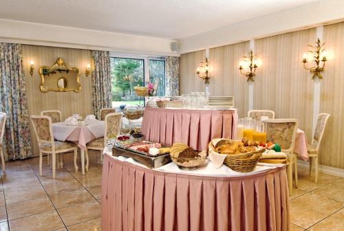 Wald-Hotel - image 4