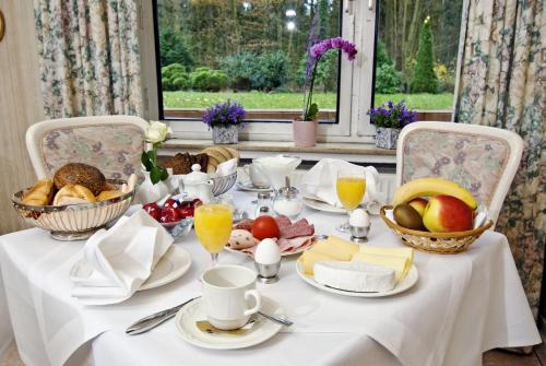 Wald-Hotel - image 3