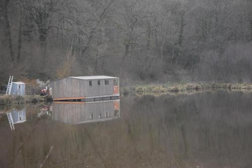 Vaade, bateau du moulin girault in Panzoult