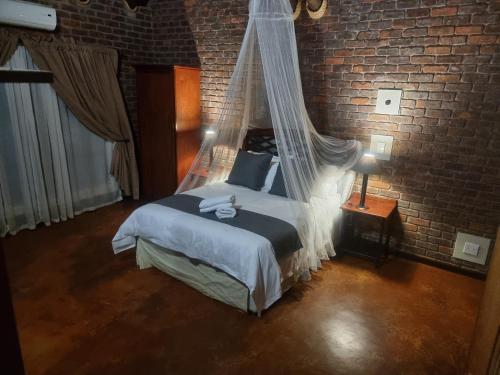 Sundowners Game Lodge in Marble Hall