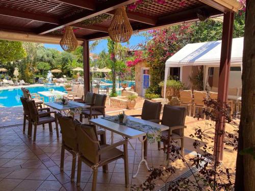 Dionyssos Village 4