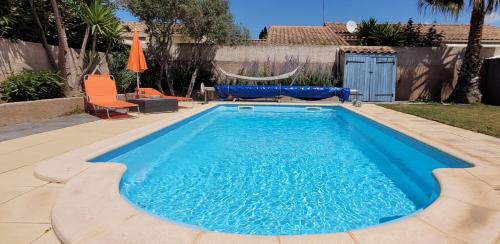 Studio Tranquillo avec piscine et salle de sport - Chambre d'hôtes - Istres