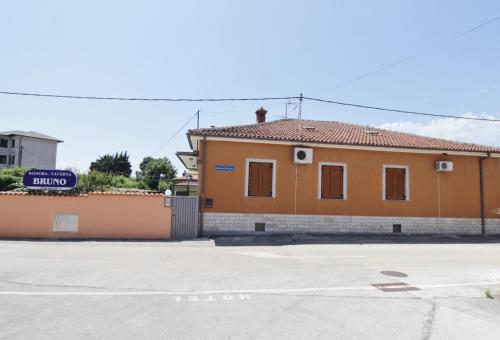 Apartment ORIETTA