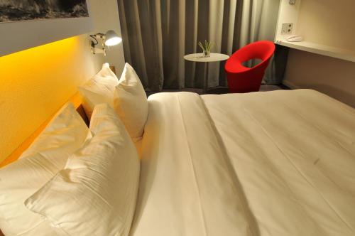 Mercure Nantes Centre Gare - image 5