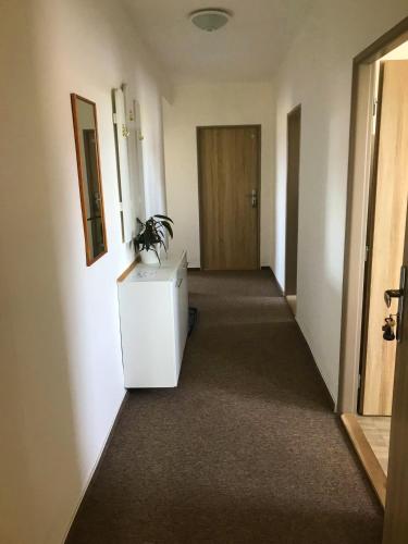 2 bedrooms, 2 beds