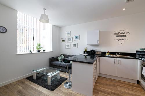 Apartment image 6