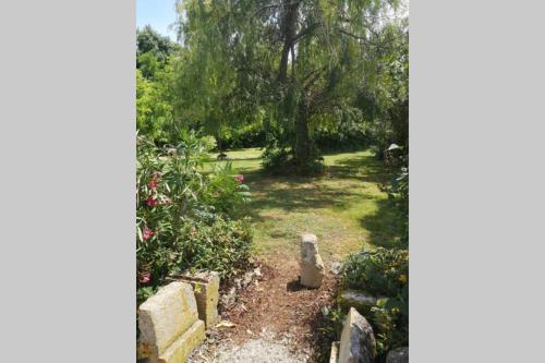 Havre de paix climatisé, terrain arboré pour 6 personnes gîte à louer Saint-Antoine