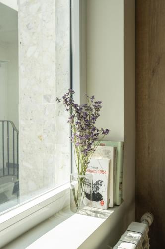 LATROUPE Grand Place Hostel - image 12