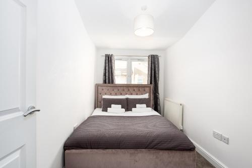 Preston Mews - Hot Tub, Parking, Sleeps 8!