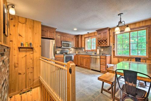 Dover Townhome Less Than 5 Miles to Hiking and Skiing! - image 4