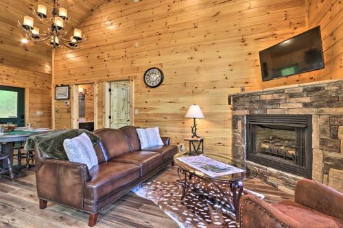 Gatlinburg Retreat with Game Room and Mtn Views! - main image