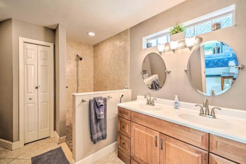 Lakefront Hernando Home with Private Boat Ramp! - image 11