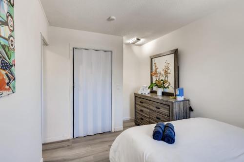 !!Coral Sands 1 Bedroom Stunner!! in West Palm Beach, USA
