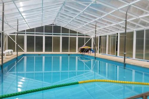 Casa con piscina, padel, tenis y BBQ gîte à louer Cambre