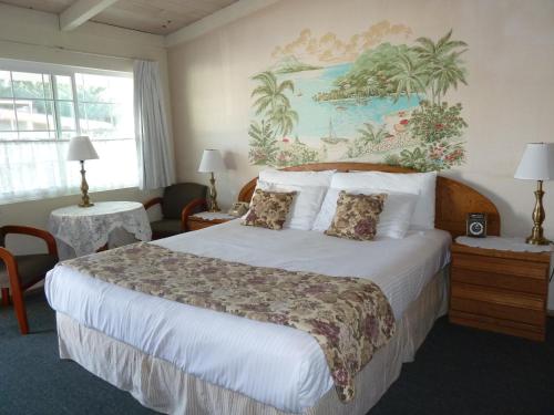 Sundown Inn of Morro Bay - image 9