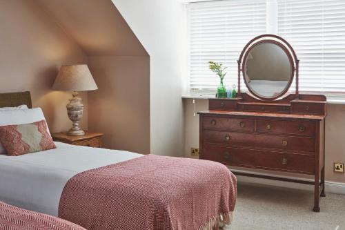 2 twin beds