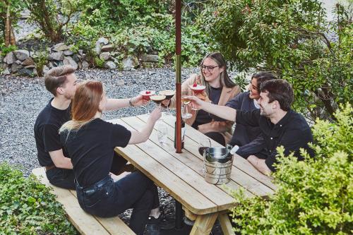 Brambles of Inveraray - image 6