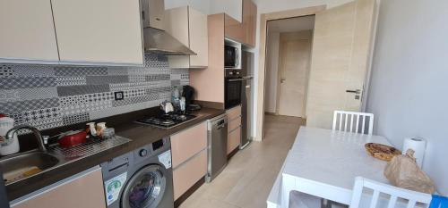 köök, Appartement neuf haut standing vue mer in Skhirat