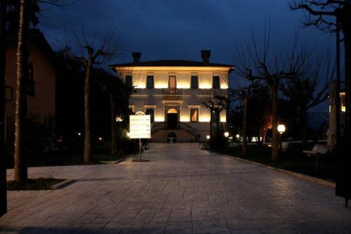 Photo - Villa Picena