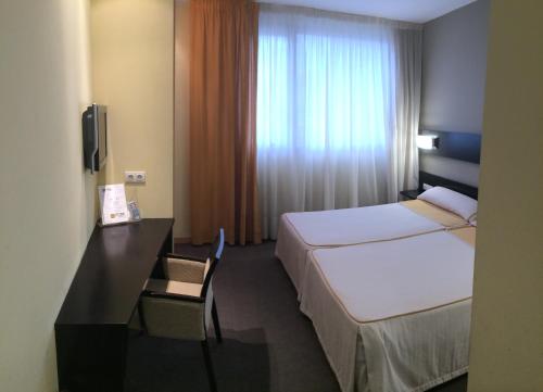 Hotel Pamplona Cross Elorz - image 9