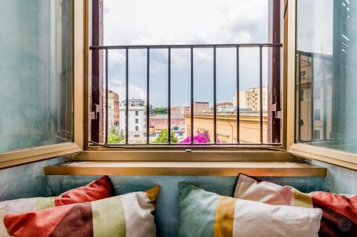 Roma House Piramide