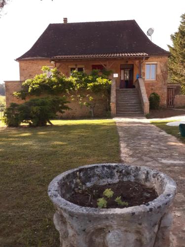 Gîte "Las casitas du lot" dans le Périgord gîte à louer Mespouille